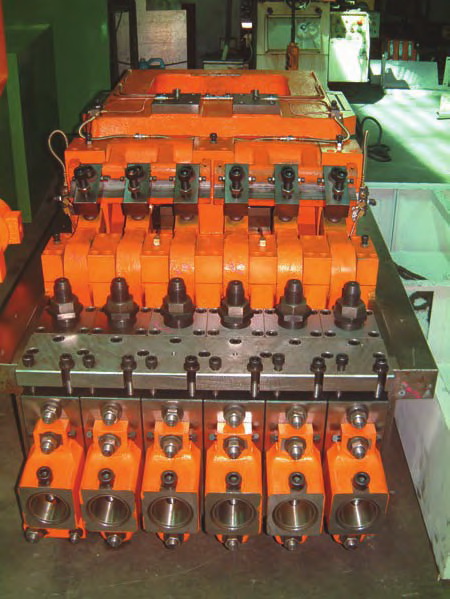 Multi-Station Cold Forging Machine – 5 Station / 6 Station Special Part Former NP-Series specification